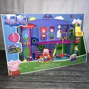 Peppa Pig Peppa’s Ultimate Play Center
